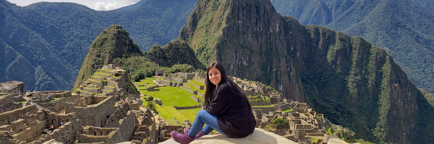 DanitzaJimenez3's profile banner image