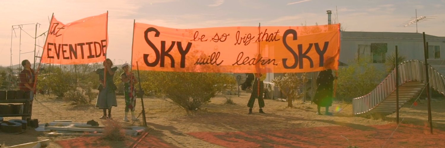 CarolineLGrey's profile banner image