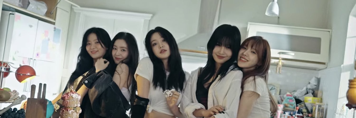 markluvies's profile banner image