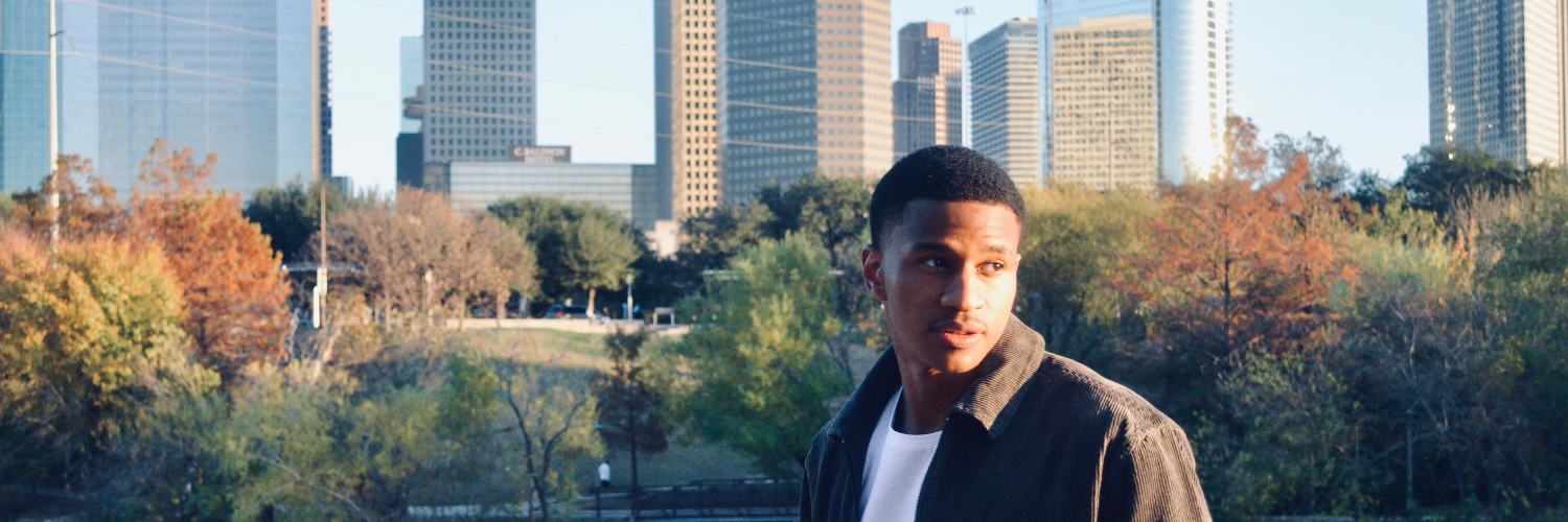 Dmilton_24's profile banner image