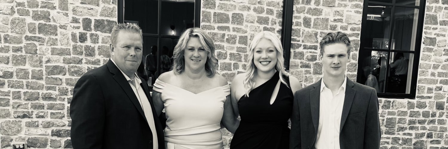 lisaryder2315's profile banner image