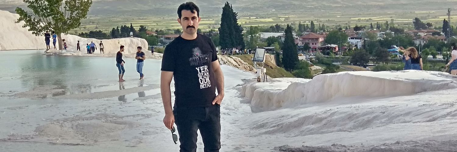 tunyuce's profile banner image