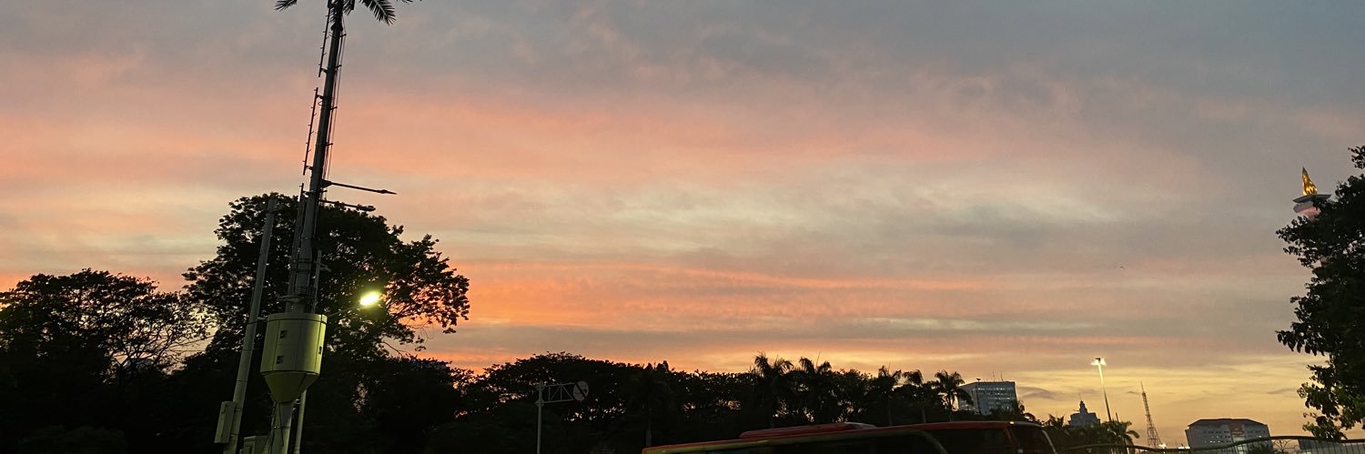 putramanurung's profile banner image