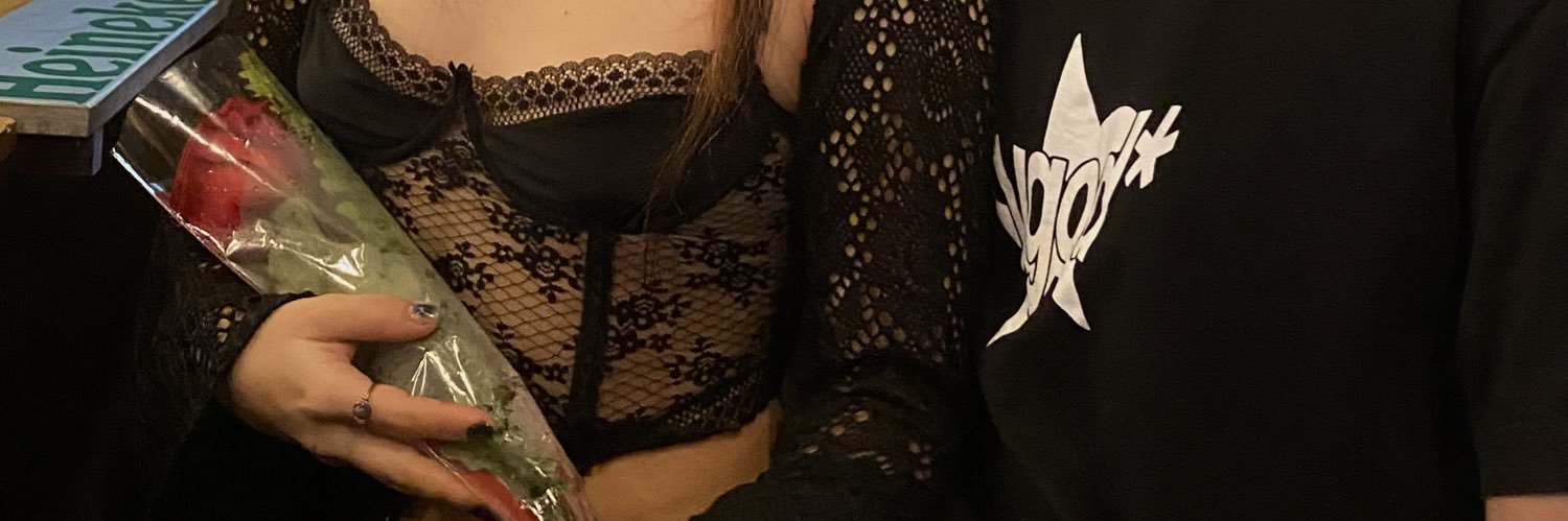 mel! three cheers for sweet 💋 revenge banner