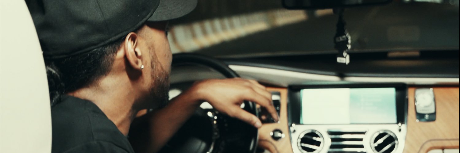 Bino___B's profile banner image