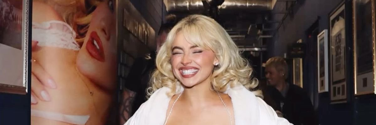 lana banner