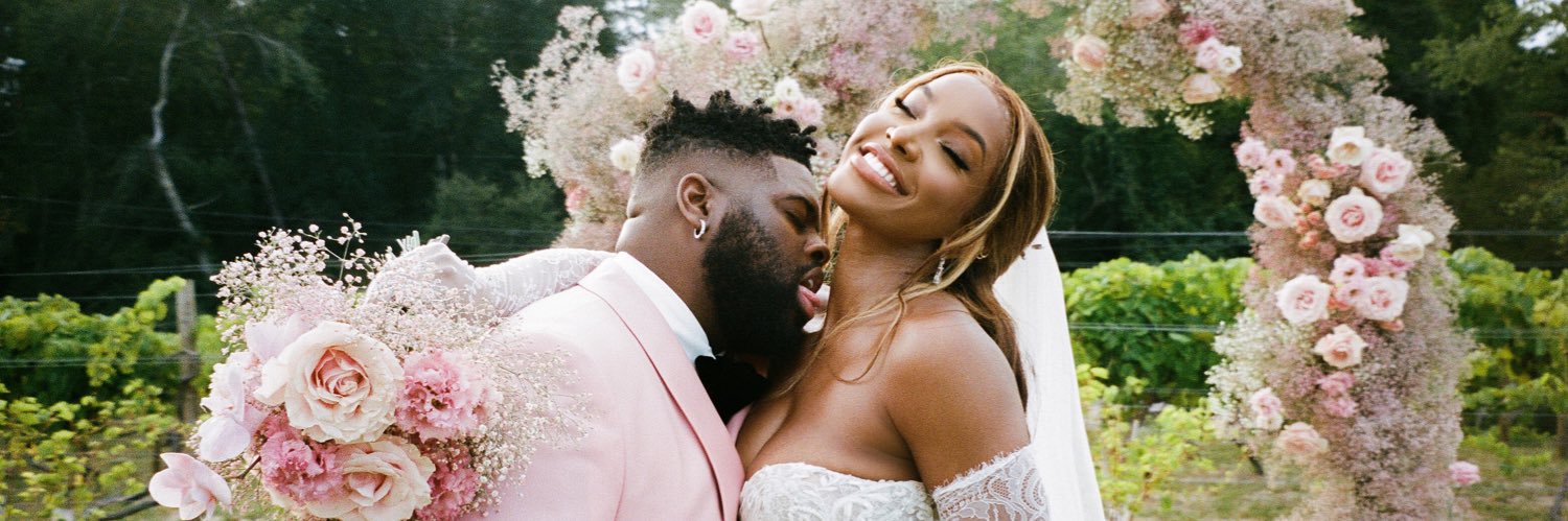BUNNY BOWDEN Spotlight #twstalkeri6