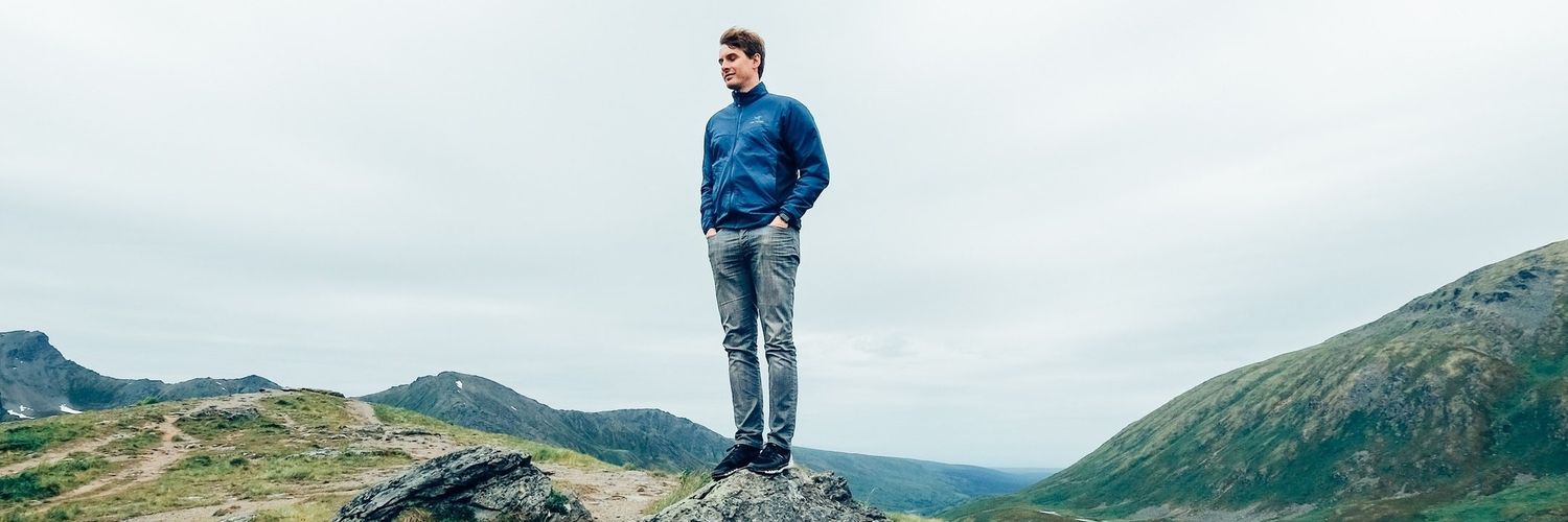 wellheel's profile banner image