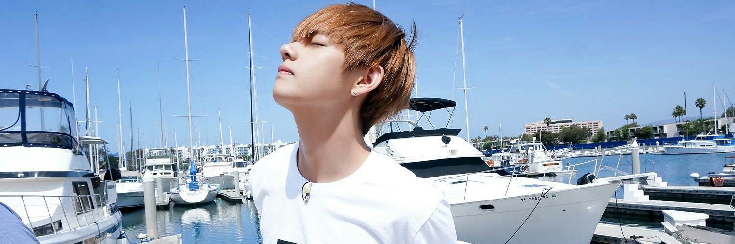 mutiarataraa152's profile banner image