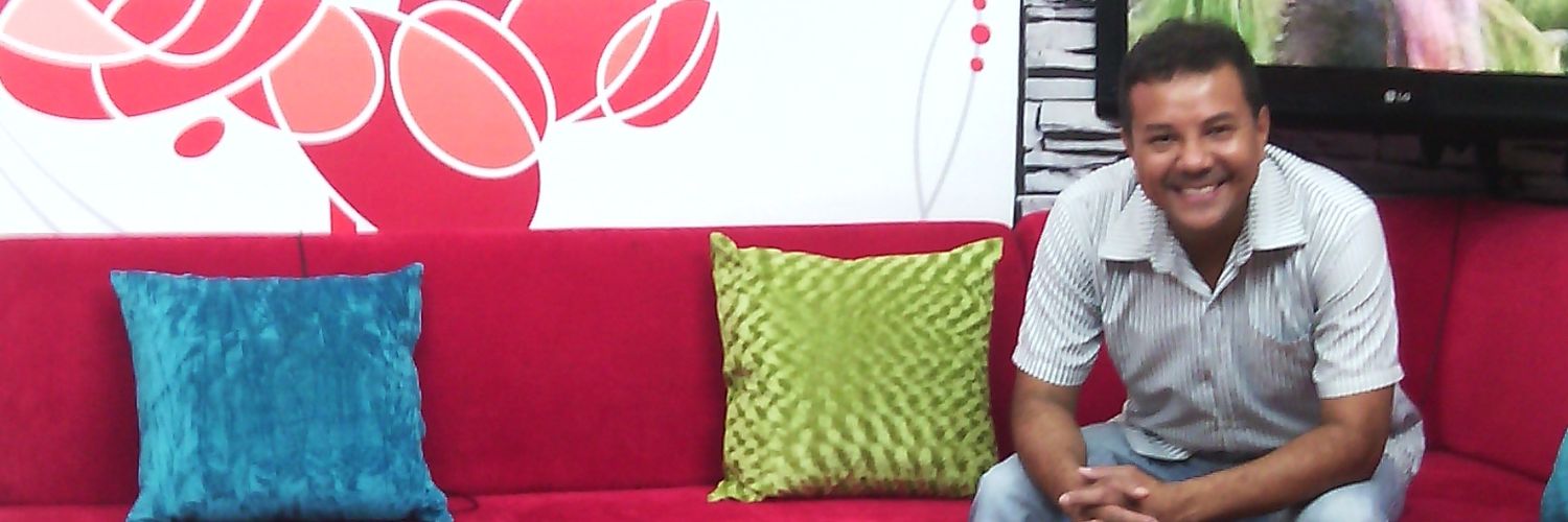 enchomix's profile banner image