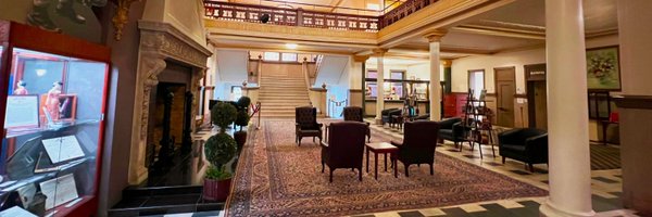 PiquaLibrary Profile Banner