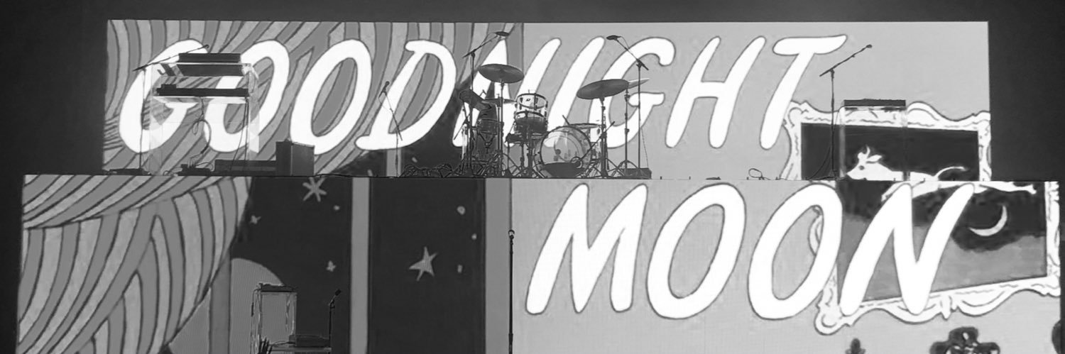 em_ughh's profile banner image