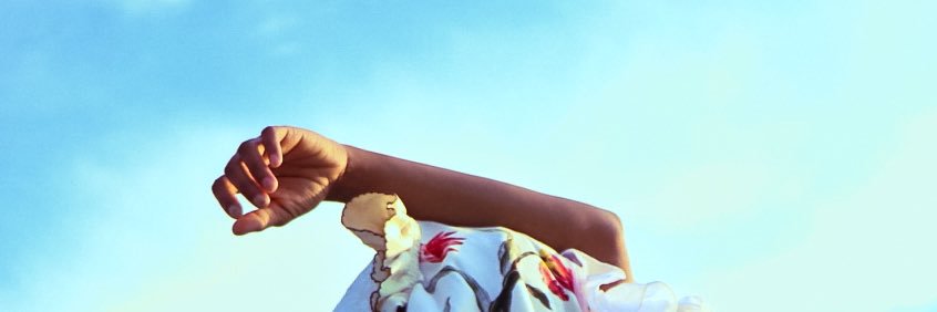 theryvn's profile banner image