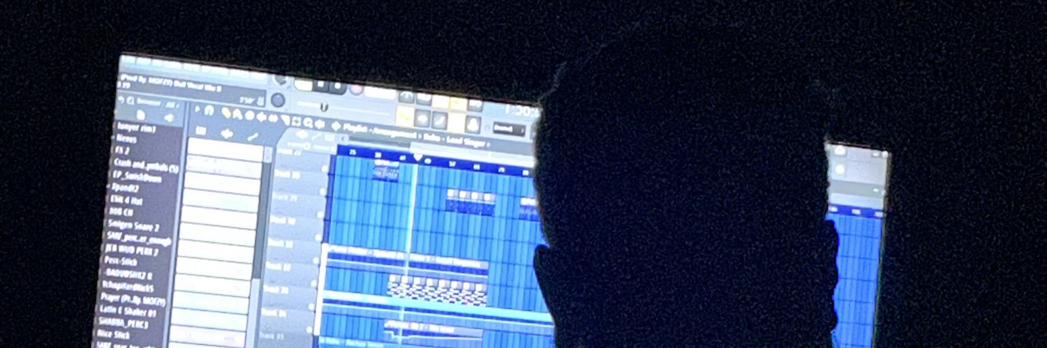 Mofzy18's profile banner image