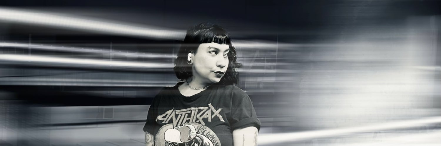 euaash's profile banner image