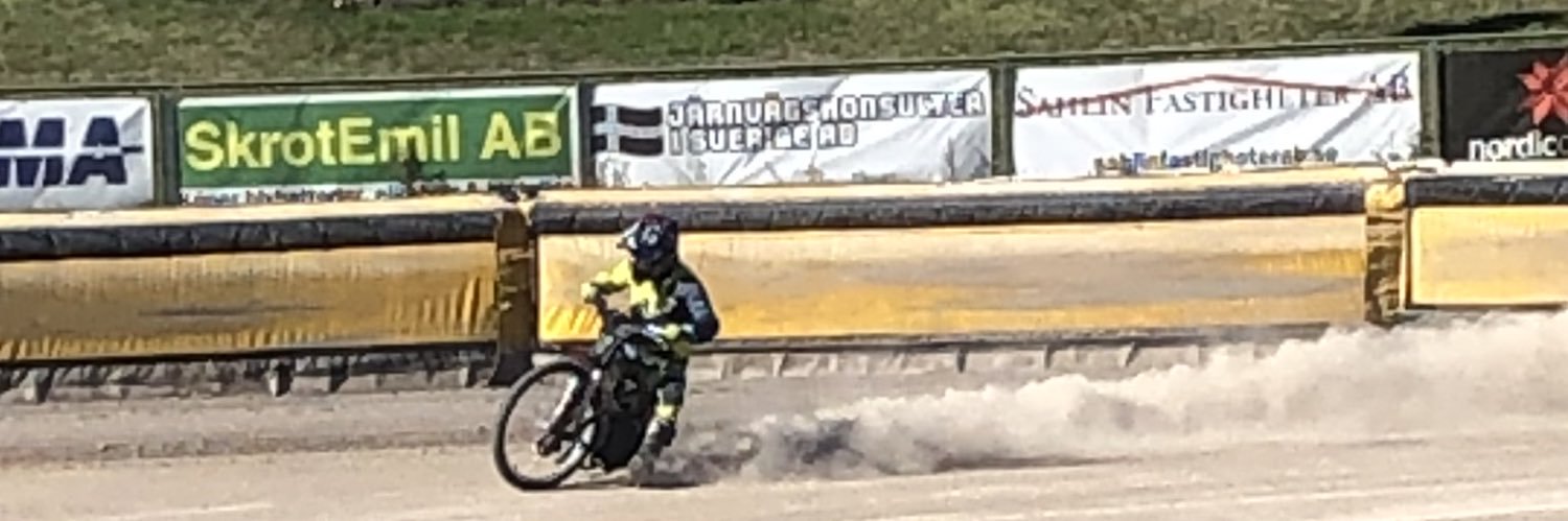Patrik Andersson banner