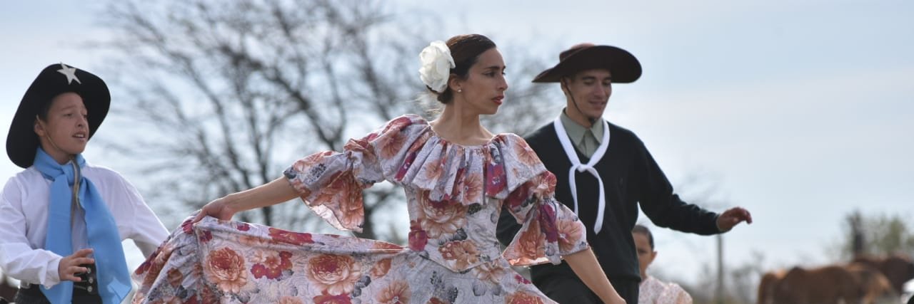 BFolklorico's profile banner image