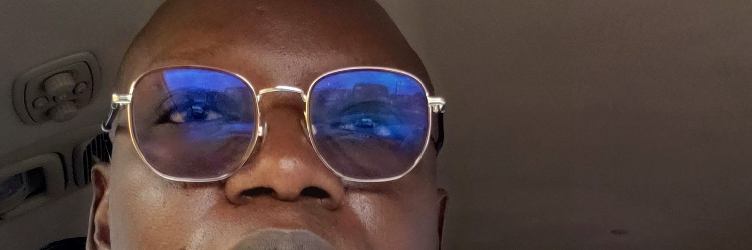 AkinadeFemi's profile banner image