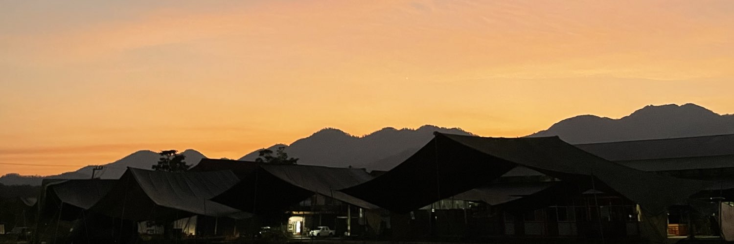 becsleaverx's profile banner image