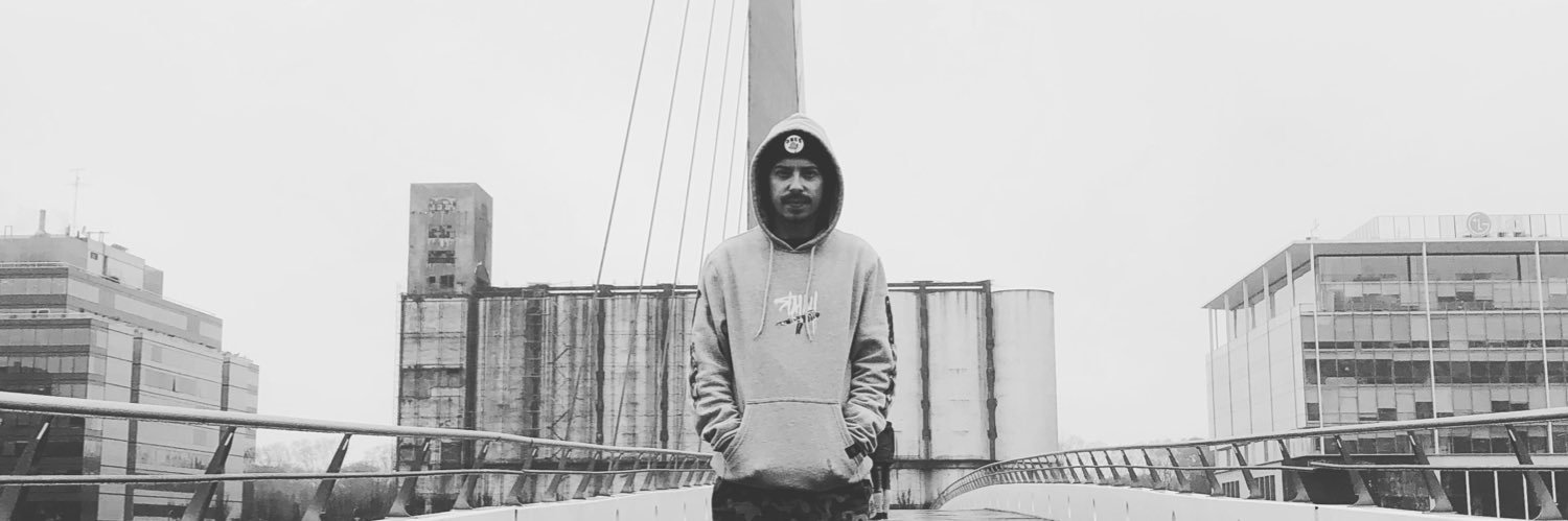 Leandro Dexter banner