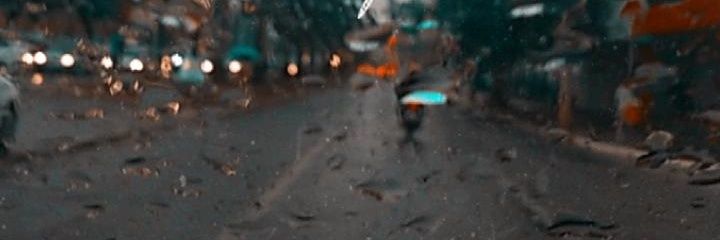laririzzie's profile banner image