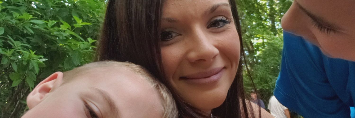 Megan Thompson banner