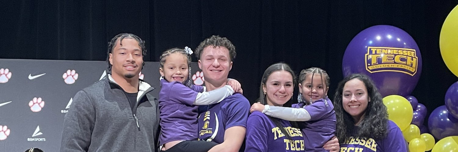 Yari Potts 🇵🇷 banner