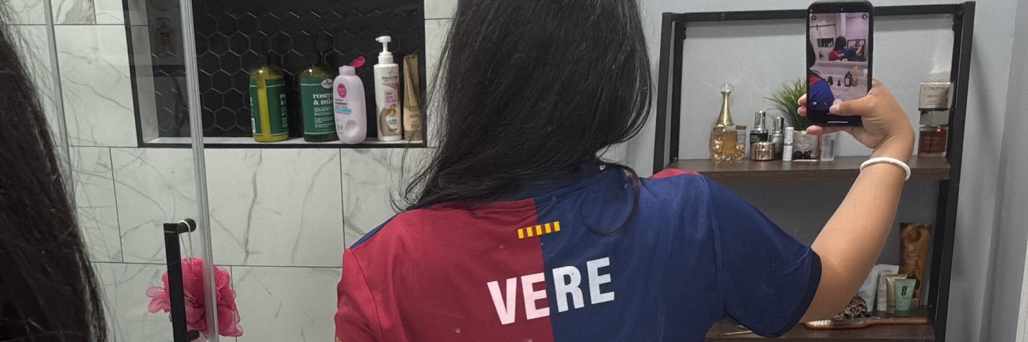Itsveeree's profile banner image