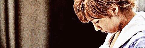 _2iiun's profile banner image