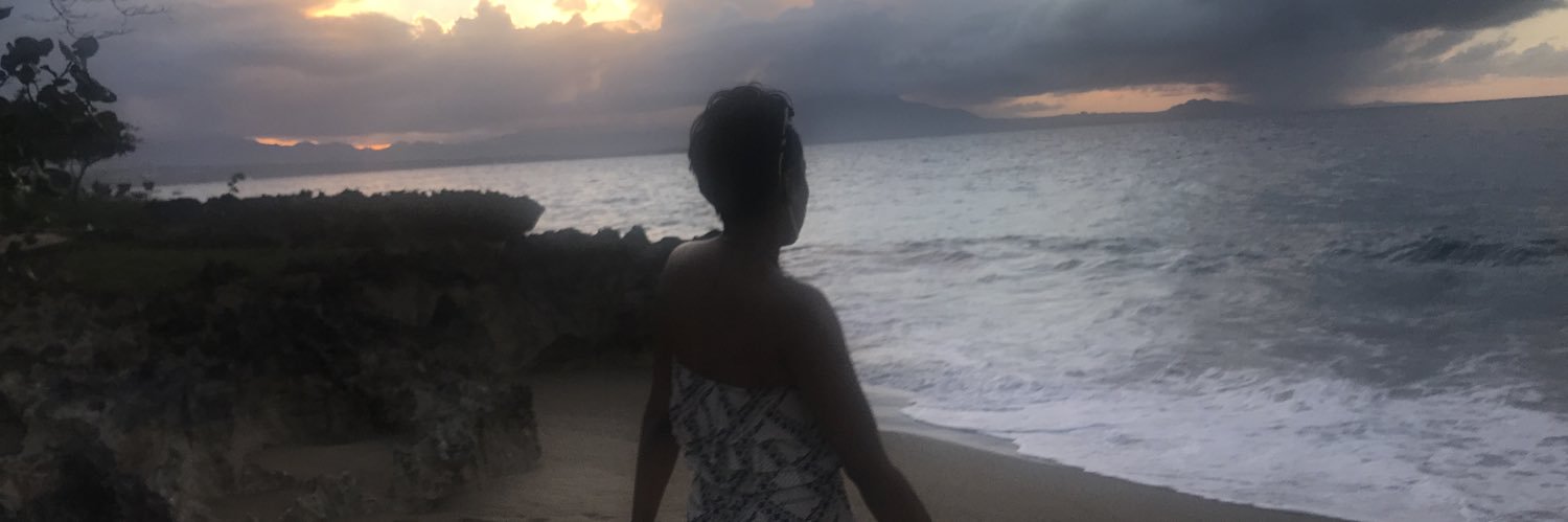 PhotoriousDee's profile banner image