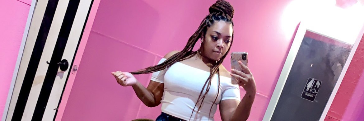 queen_cheeee's profile banner image