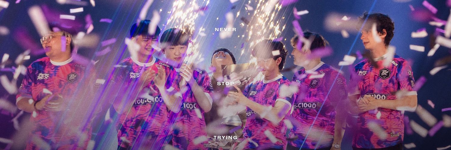 MayMoliZa's profile banner image
