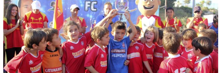 ExposGomez's profile banner image