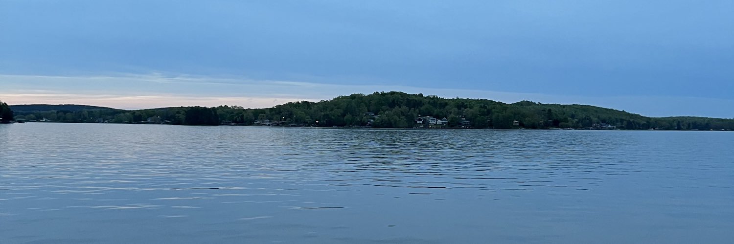 etaylorj44's profile banner image