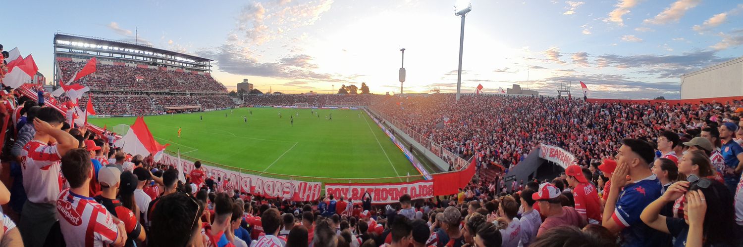 Pablo González banner