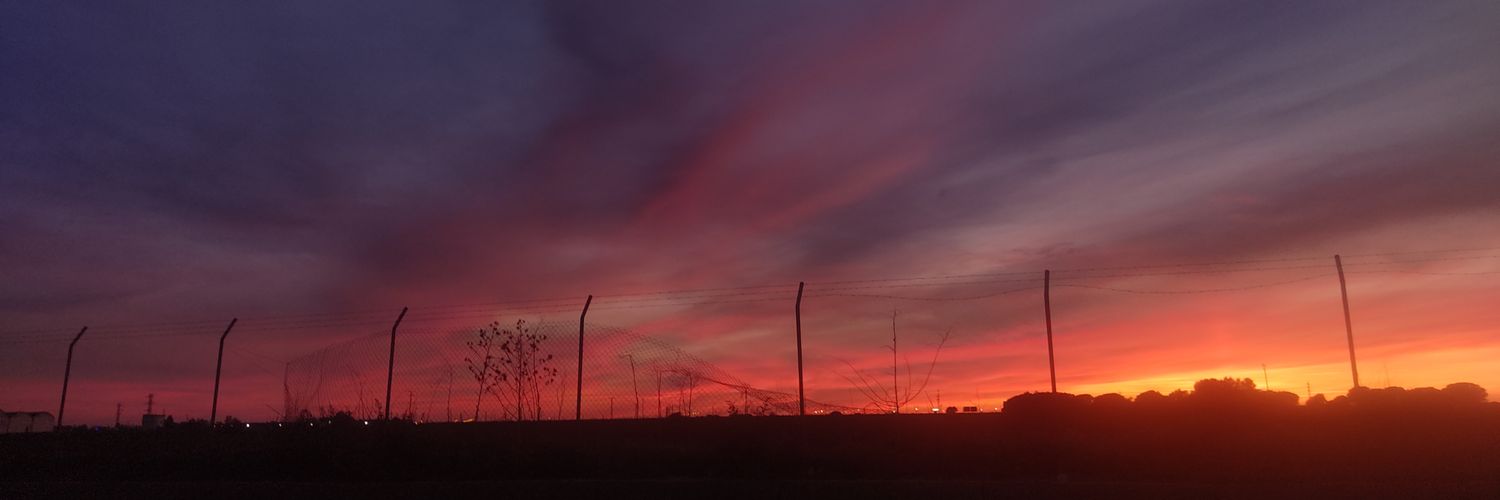 _Elenaa5's profile banner image