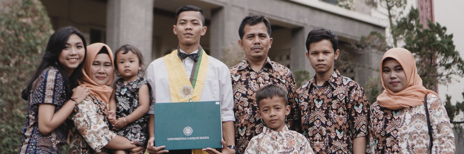 rikobagusragil's profile banner image