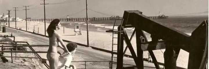 LivingInHB's profile banner image