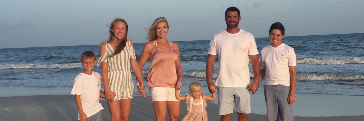 Stephanie Worthey banner