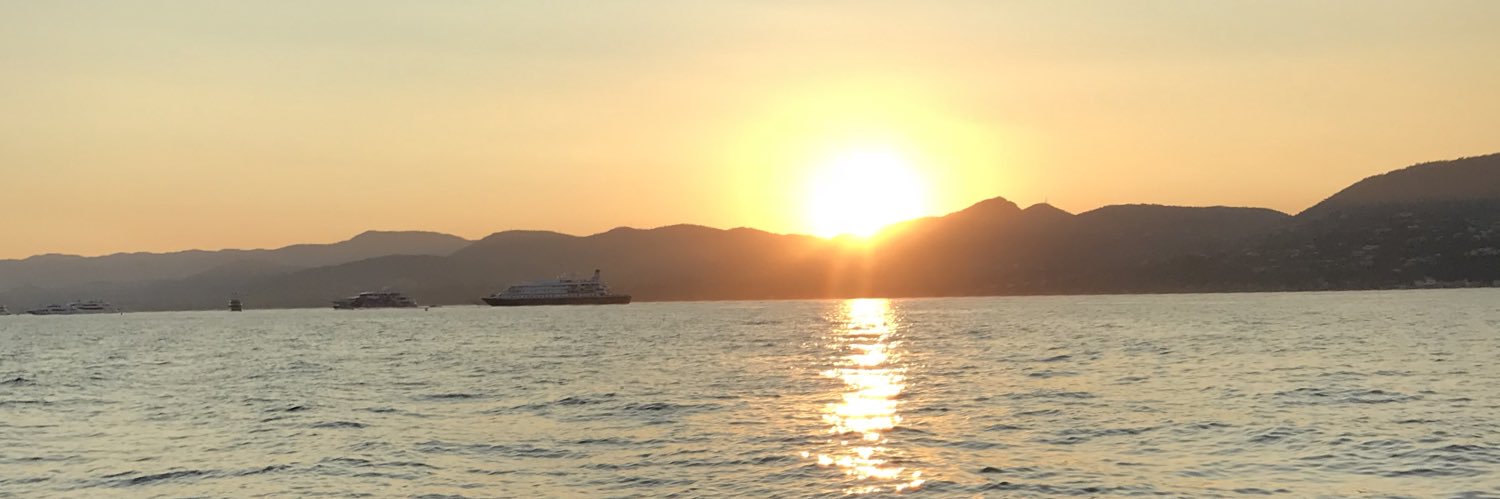 CaroGimenezA's profile banner image
