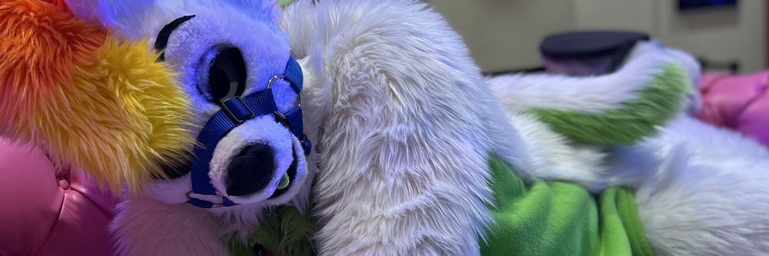 Iso 🐶🔞 (he/they/hole) 🔜 CFz, Animalz banner