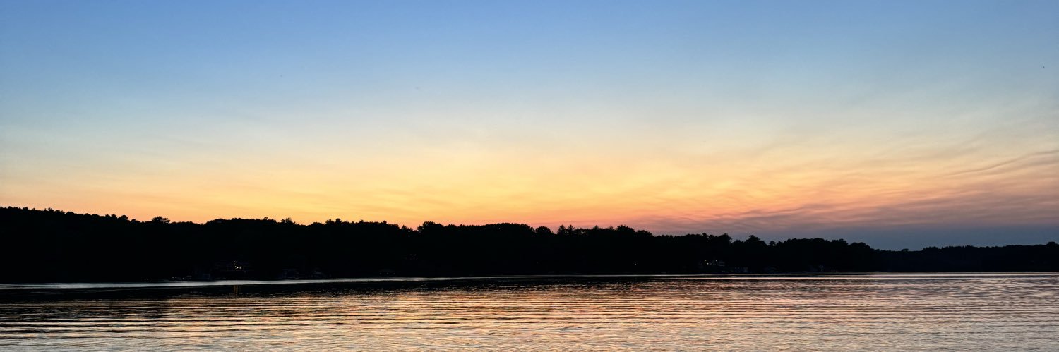 EleniMananas's profile banner image