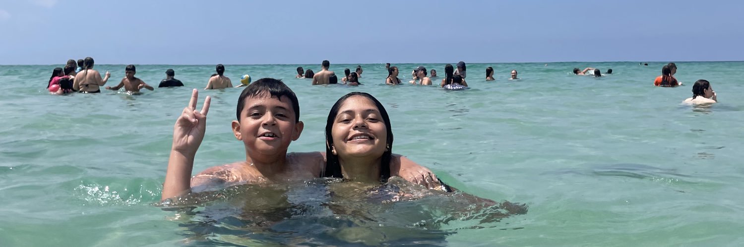MilenaNavarro03's profile banner image