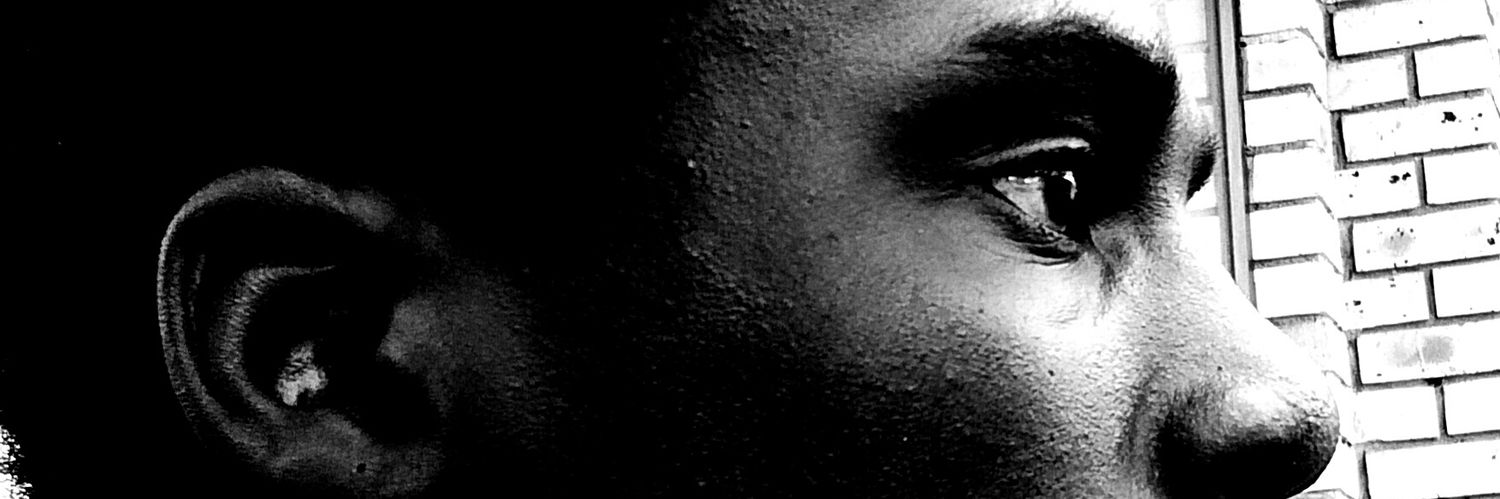 langavif's profile banner image