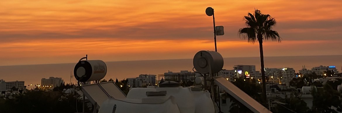 nxb028's profile banner image