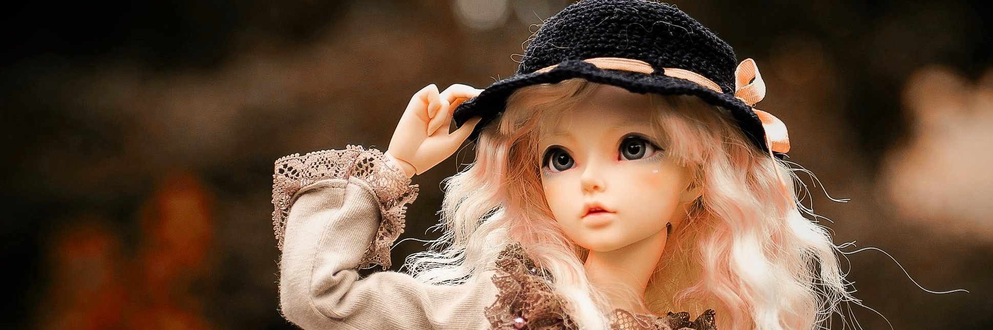 NuriaMonje's profile banner image