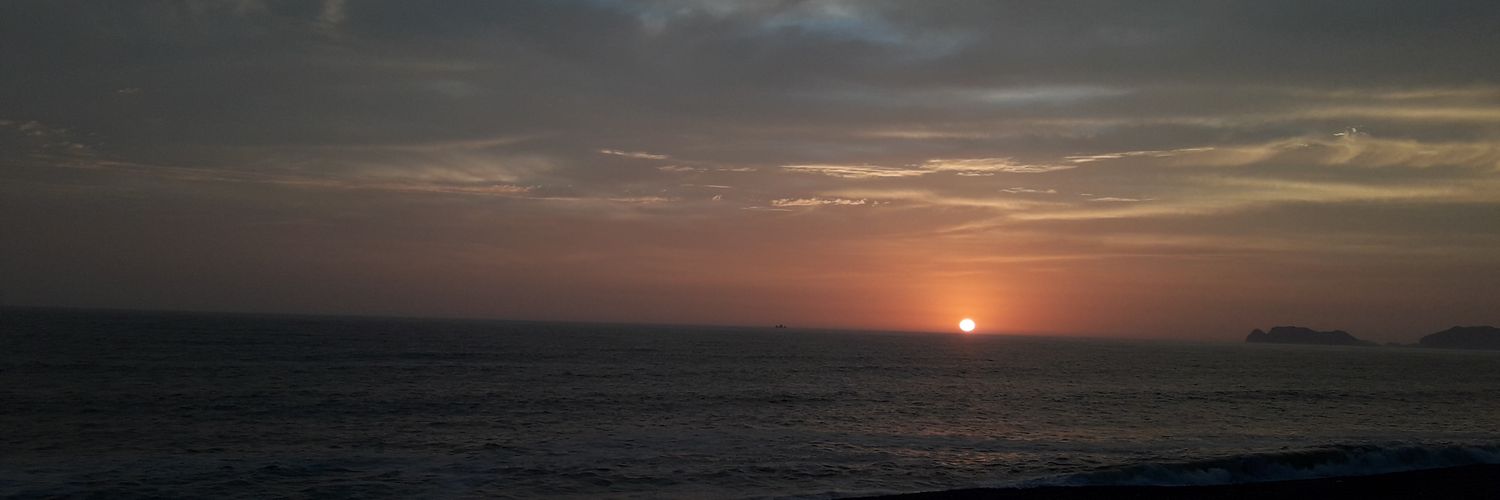 LorenaCs30's profile banner image