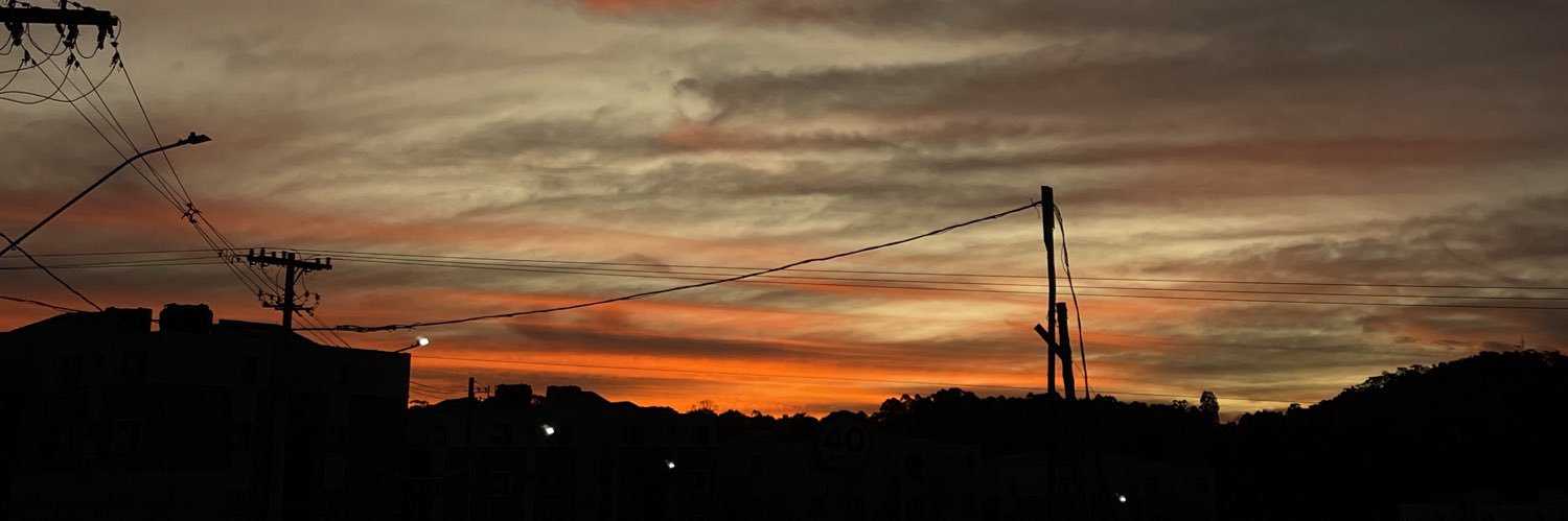 avitoriamunizz's profile banner image