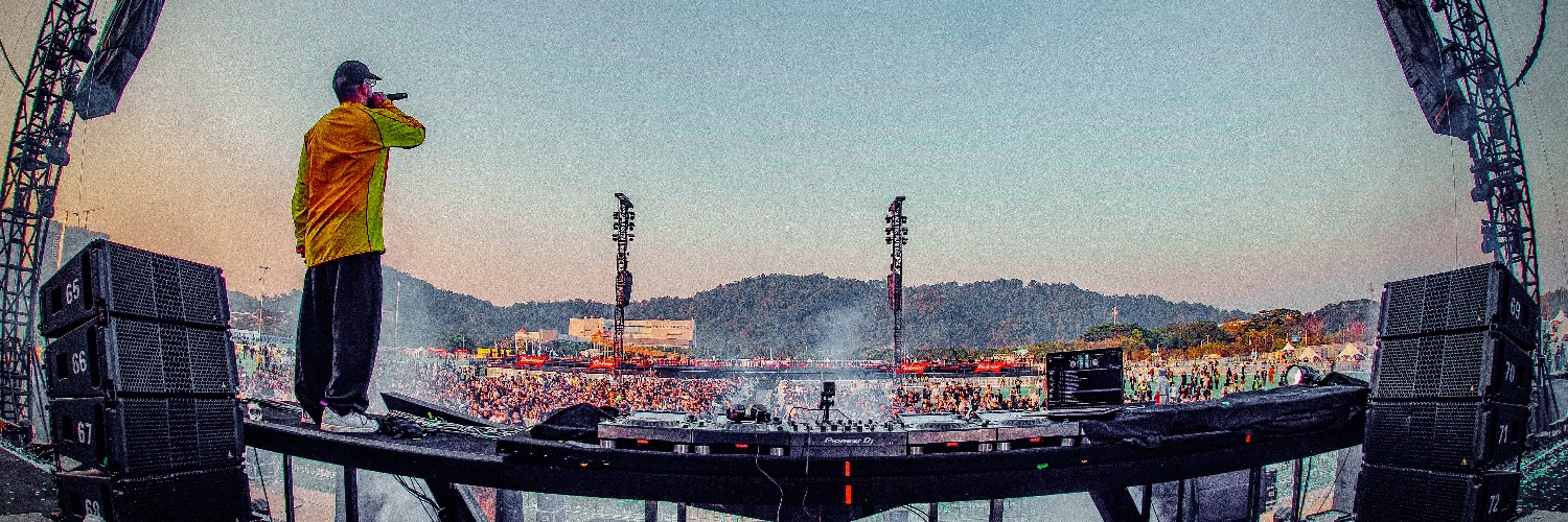 itsBELLORUM's profile banner image