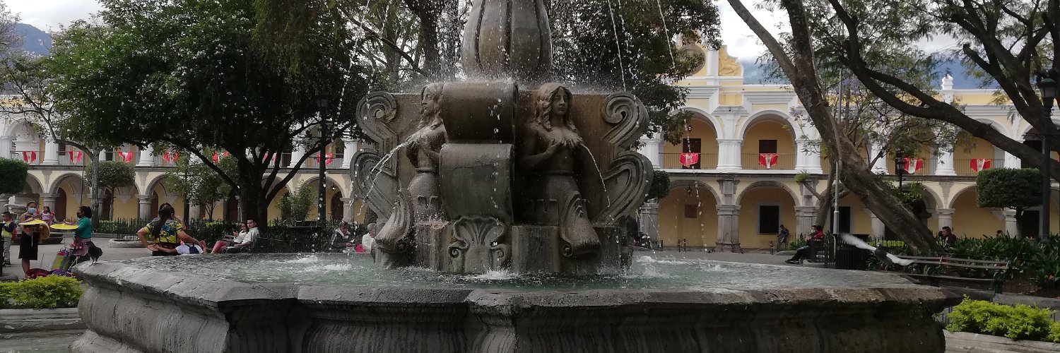 bea_morales_'s profile banner image